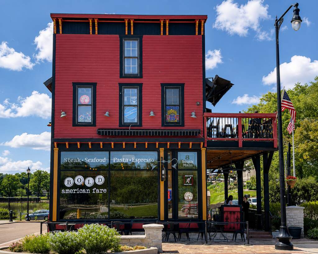 8 S Main St, Algonquin, IL